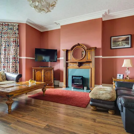 1 Lingfell * Grange-over-Sands